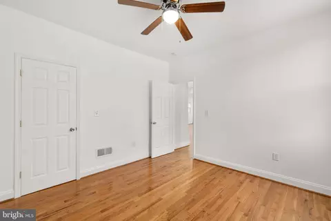 Bedroom - 4525 Mainfield Ave, Baltimore, MD 21214 photo 2 of 2