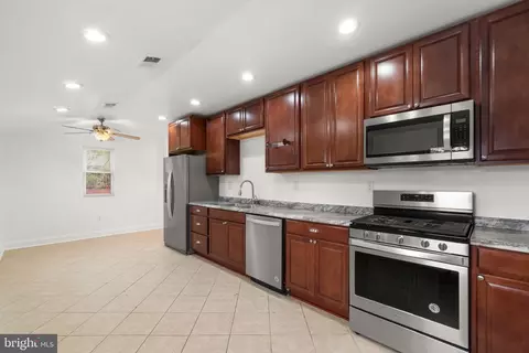 Kitchen - 4525 Mainfield Ave, Baltimore, MD 21214 photo 1 of 1