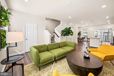 640 Mozart Way, Baltimore, MD 21224 photo 7