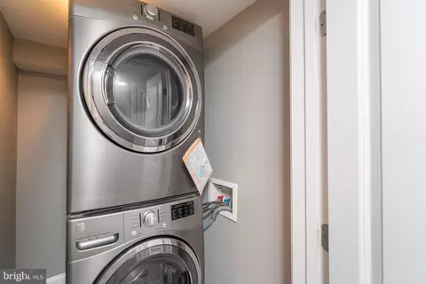 Other - 802 S Highland Ave, Baltimore, MD 21224 photo 14 of 15