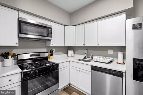 2233 Jefferson St, Baltimore, MD 21205 photo 5
