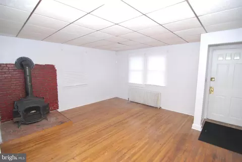 Living - 3602 Ailsa Ave, Baltimore, MD 21214 photo 1 of 7
