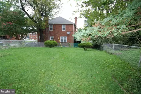 Exterior - 3602 Ailsa Ave, Baltimore, MD 21214 photo 3 of 4