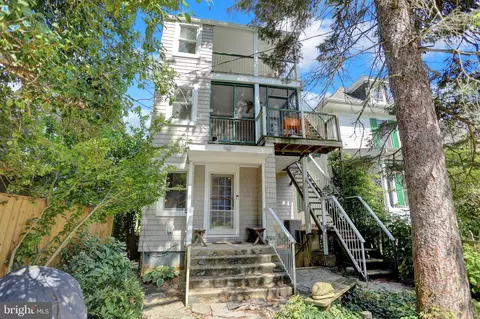 Exterior - 725 Saint Johns Rd, Baltimore, MD 21210 photo 13 of 18