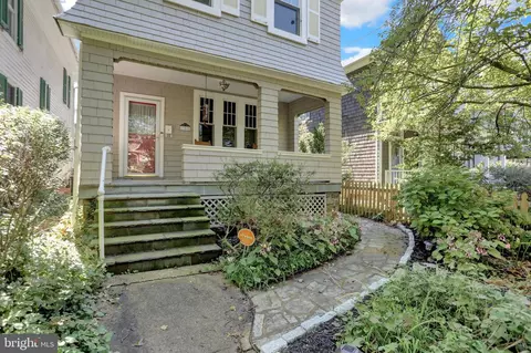 Exterior - 725 Saint Johns Rd, Baltimore, MD 21210 photo 10 of 18