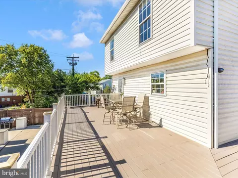 Exterior - 5501 Todd Ave, Baltimore, MD 21206 photo 7 of 15