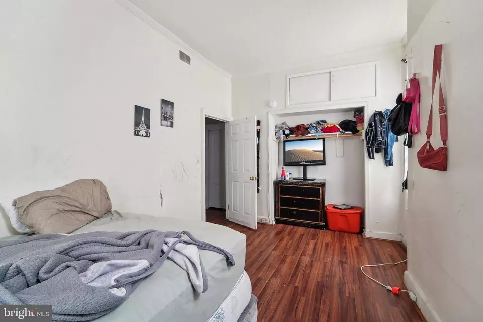 Bedroom - 817 Homestead St, Baltimore, MD 21218 photo 4 of 8
