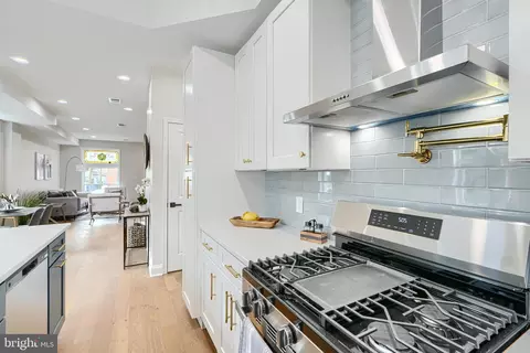 3601 Hudson St, Baltimore, MD 21224 photo 10