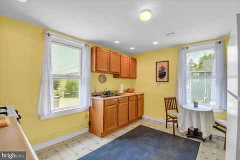4401 Mary Ave, Baltimore, MD 21206 photo 7