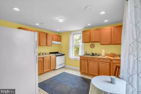 4401 Mary Ave, Baltimore, MD 21206 photo 5