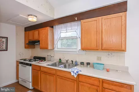 4401 Mary Ave, Baltimore, MD 21206 photo 46