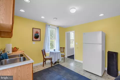 4401 Mary Ave, Baltimore, MD 21206 photo 8