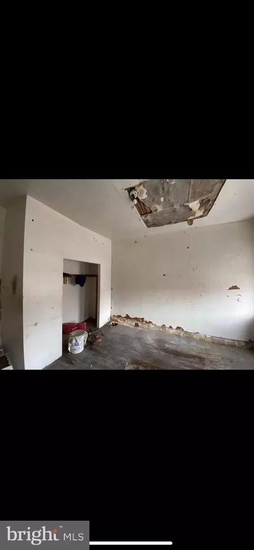 Entry Way - 1822 Monroe St N, Baltimore, MD 21216 photo 3 of 3