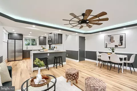 6112 Chinquapin Pkwy, Baltimore, MD 21239