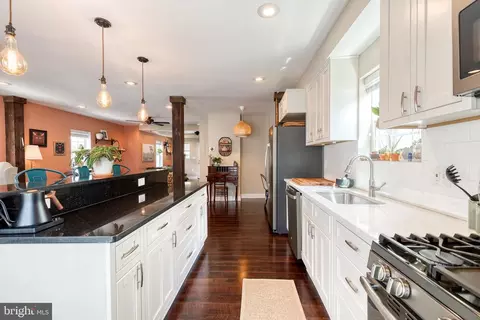 Kitchen - 3570 Poole St, Baltimore, MD 21211 photo 3 of 6