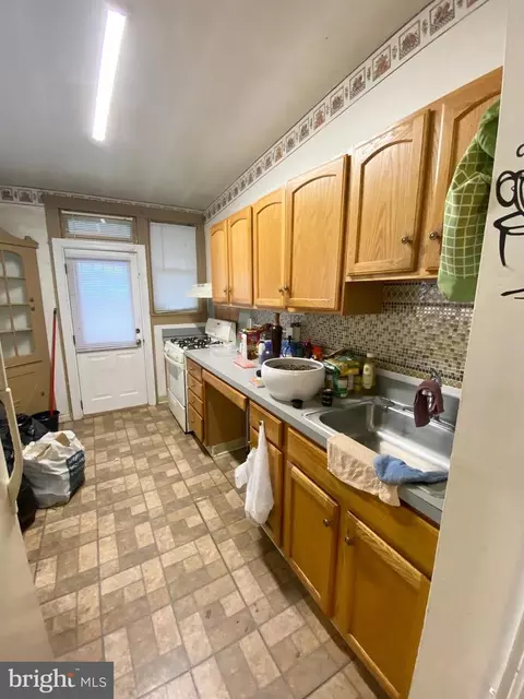 Kitchen - 3126 Kenyon Ave, Baltimore, MD 21213 photo 1 of 2