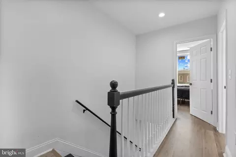Entry Way - 1528 Appleton St, Baltimore, MD 21217 photo 8 of 11