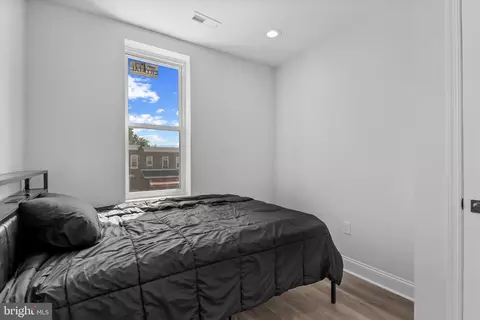 Bedroom - 1528 Appleton St, Baltimore, MD 21217 photo 1 of 7