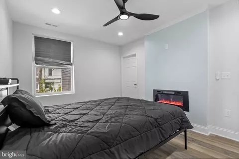 Bedroom - 1528 Appleton St, Baltimore, MD 21217 photo 4 of 7