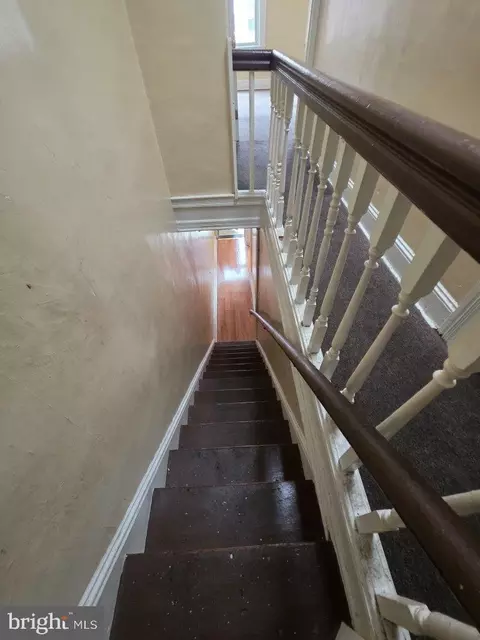 Entry Way - 2612 E Preston St, Baltimore, MD 21213 photo 8 of 15