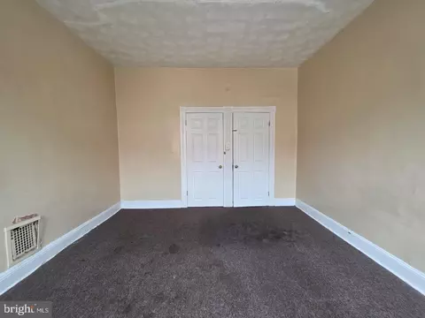 Living - 2612 E Preston St, Baltimore, MD 21213 photo 2 of 2