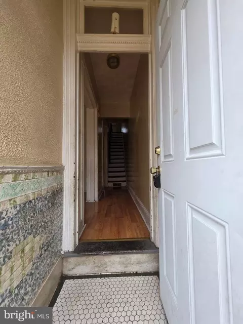 Entry Way - 2612 E Preston St, Baltimore, MD 21213 photo 1 of 15