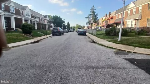 733 Lyndhurst St, Baltimore, MD 21229 photo 4