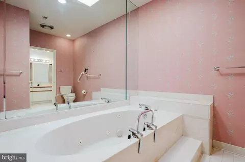 3031 Fallstaff Rd #605C, Baltimore, MD 21209 photo 24