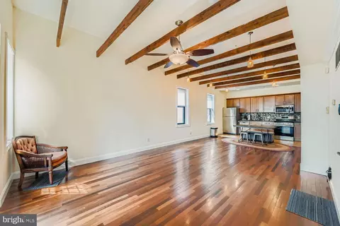 Living - 2204 Park Ave #301, Baltimore, MD 21217 photo 2 of 2