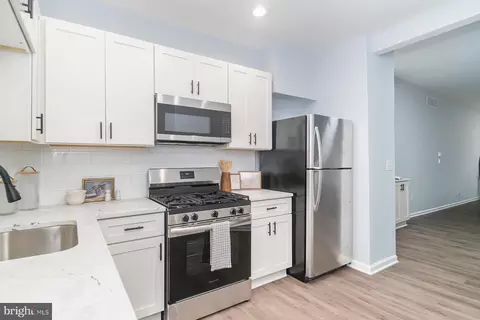 320 E 21st St E, Baltimore, MD 21218 photo 6
