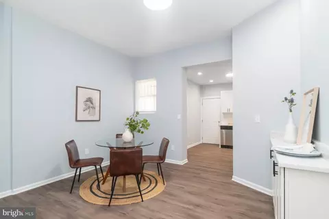 320 E 21st St E, Baltimore, MD 21218 photo 9