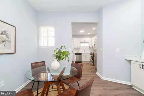 320 E 21st St E, Baltimore, MD 21218 photo 8