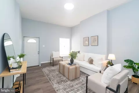 320 E 21st St E, Baltimore, MD 21218 photo 3