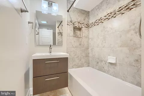 Bath - 22 Decker Ave S, Baltimore, MD 21224 photo 6 of 6