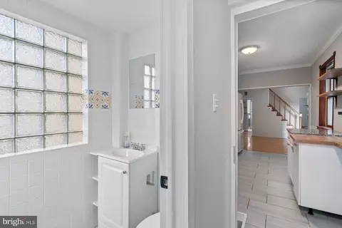 Entry Way - 1105 Haubert St, Baltimore, MD 21230 photo 3 of 3