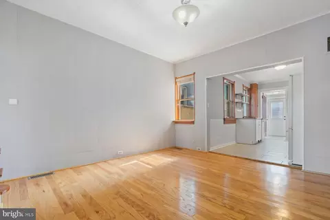 Living - 1105 Haubert St, Baltimore, MD 21230 photo 4 of 8