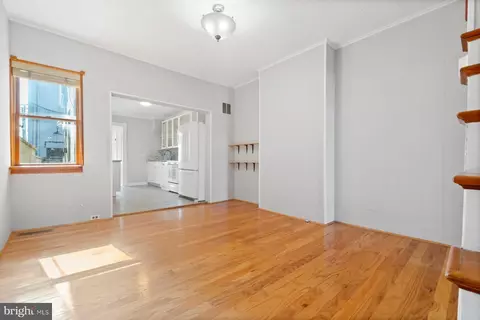 Living - 1105 Haubert St, Baltimore, MD 21230 photo 7 of 8