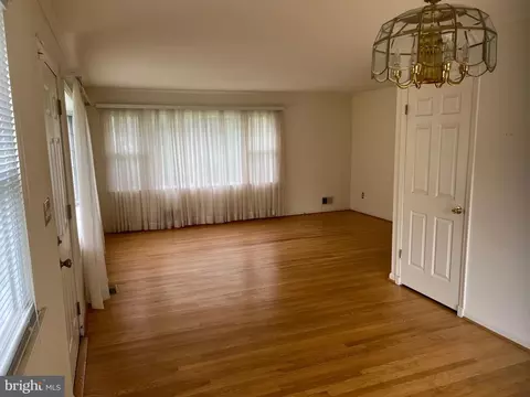 6011 Edna Ave, Baltimore, MD 21214 photo 13