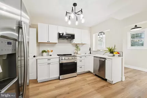Kitchen - 2701 Christopher Ave, Baltimore, MD 21214 photo 1 of 2