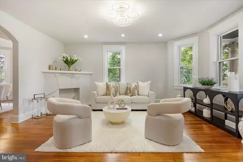 Living - 4301 Arabia Ave, Baltimore, MD 21214 photo 1 of 3