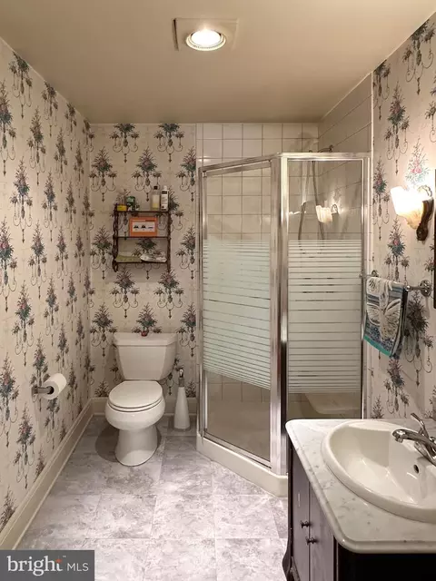 Bath - 5512 Sefton Ave, Baltimore, MD 21214 photo 1 of 8