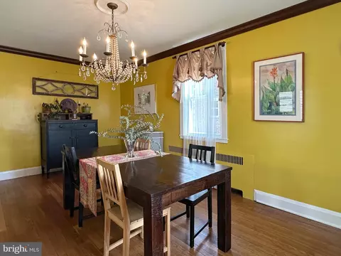 Dining - 5512 Sefton Ave, Baltimore, MD 21214 photo 2 of 2