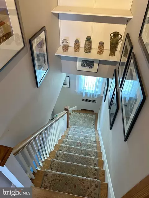 Entry Way - 5512 Sefton Ave, Baltimore, MD 21214 photo 2 of 2