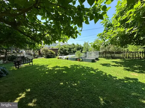 Exterior - 5512 Sefton Ave, Baltimore, MD 21214 photo 7 of 9