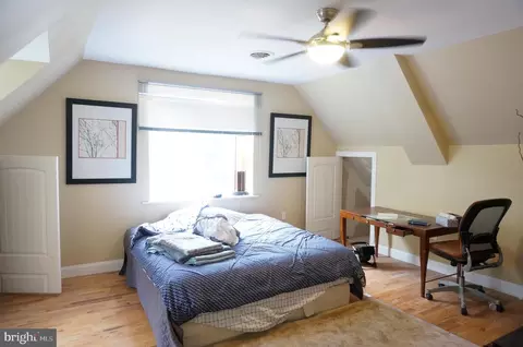 214 S Augusta Ave, Baltimore, MD 21229