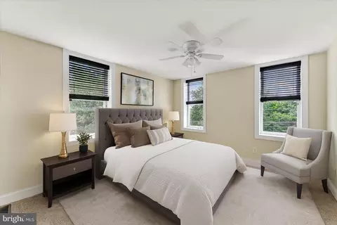 Bedroom - 4000 Falls Rd, Baltimore, MD 21211 photo 1 of 3