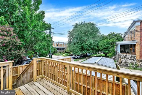 Exterior - 4000 Falls Rd, Baltimore, MD 21211 photo 1 of 2