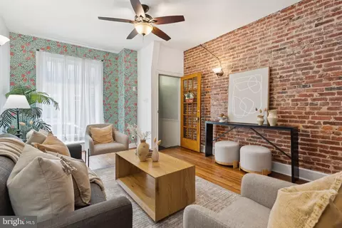 40 S Decker Ave, Baltimore, MD 21224 photo 4