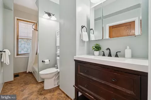 40 S Decker Ave, Baltimore, MD 21224 photo 16