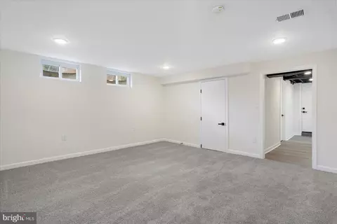 6112 Edlynne Rd, Baltimore, MD 21239 photo 33